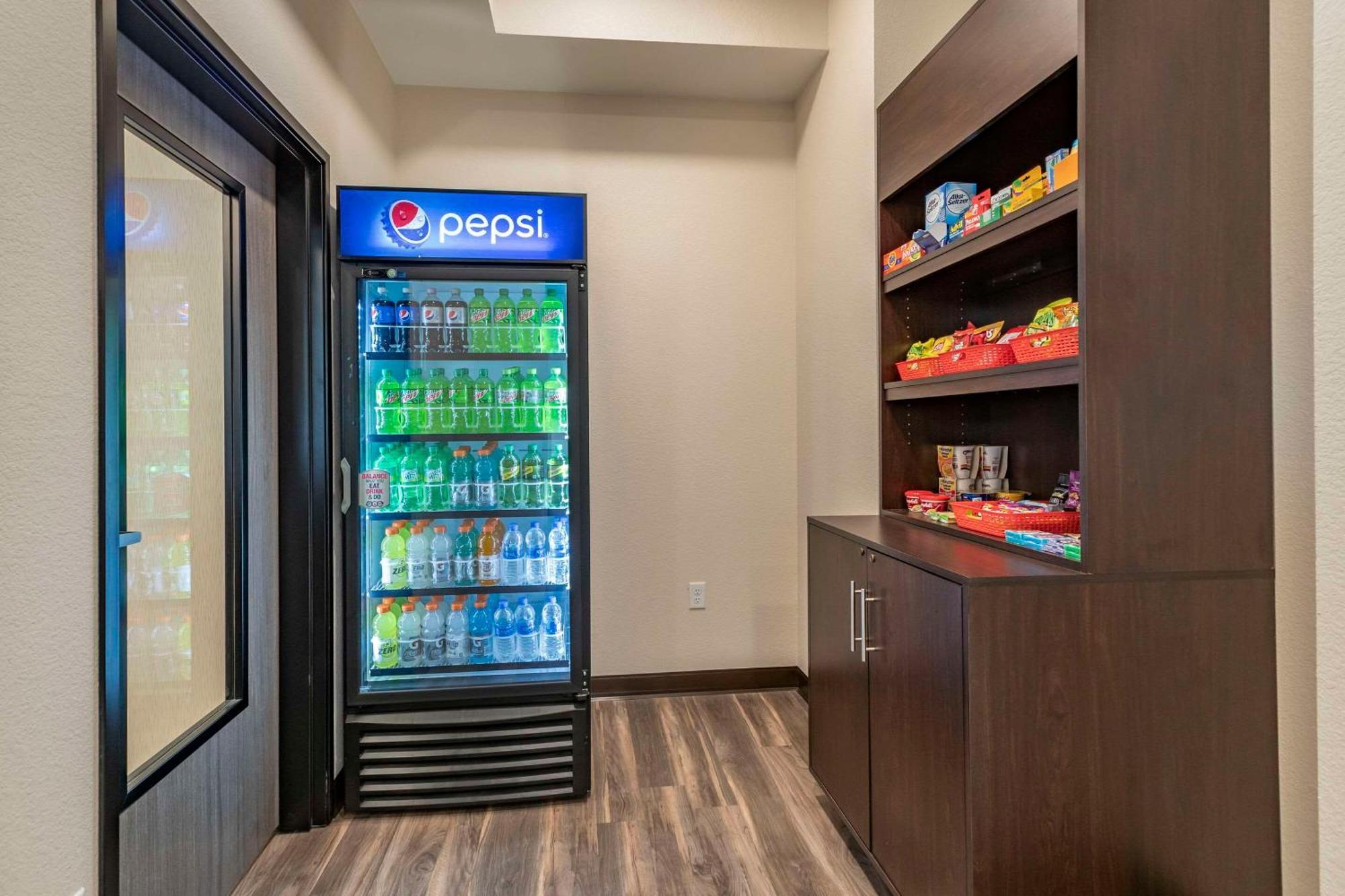 Mainstay Suites Milwaukee-Franklin Franklin  Ngoại thất bức ảnh